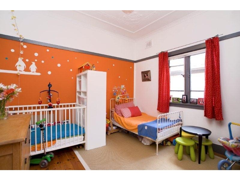 94 Beauchamp St, Marrickville NSW 2204