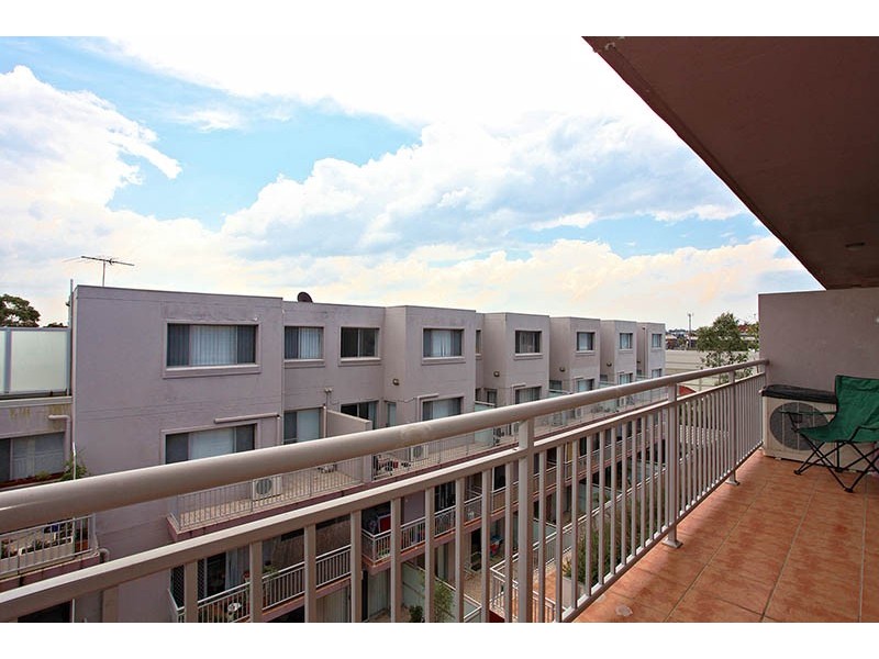 49/159 Princes Hwy, St Peters NSW 2044