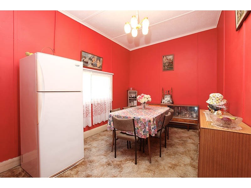 132 Warren Road, Marrickville NSW 2204