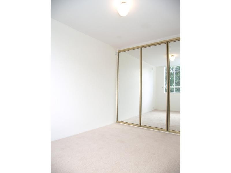 13/18a Ewart Street, Marrickville NSW 2204