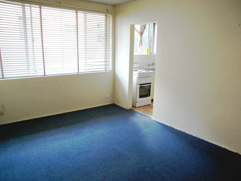 2/10 Henson Street, Marrickville NSW 2204