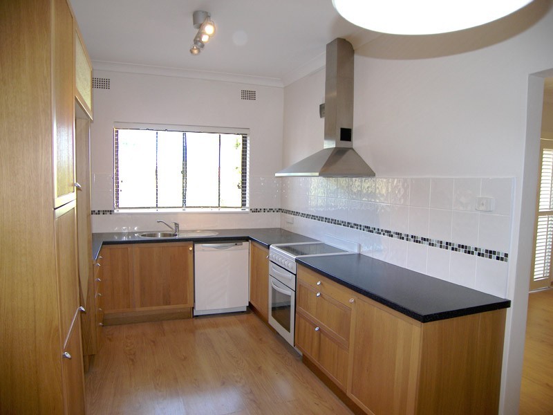 16/21 Garfield Street, Carlton NSW 2218