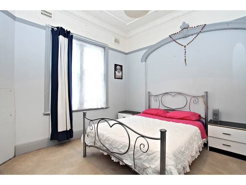 242 Livingstone Road, Marrickville NSW 2204