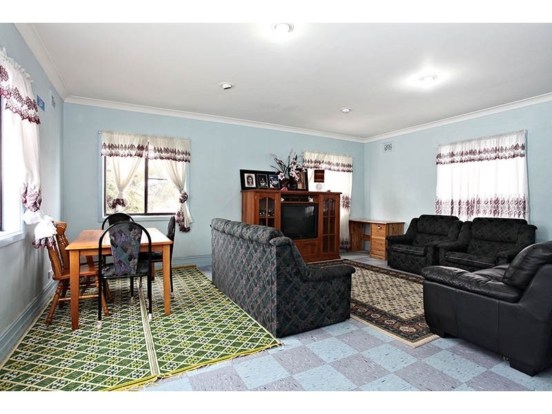 242 Livingstone Road, Marrickville NSW 2204