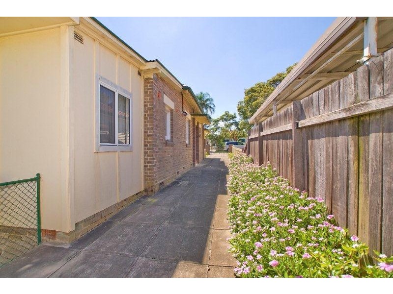 13 Lyon Ave, Punchbowl NSW 2196