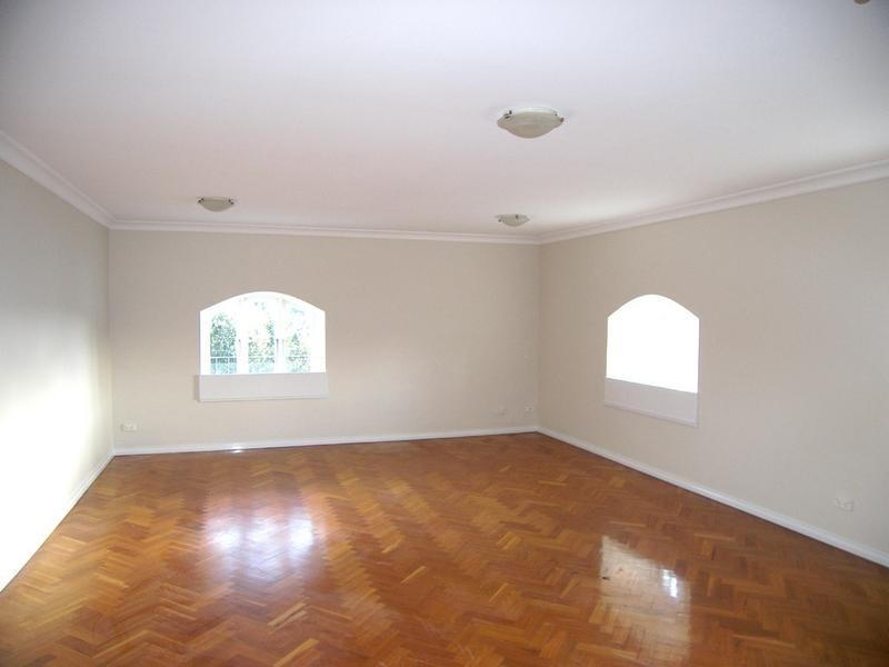 17/2-4 Sugarhouse Road, Canterbury NSW 2193