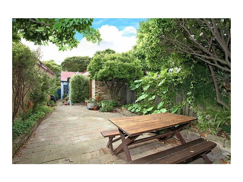 7 Excelsior Parade, Marrickville NSW 2204