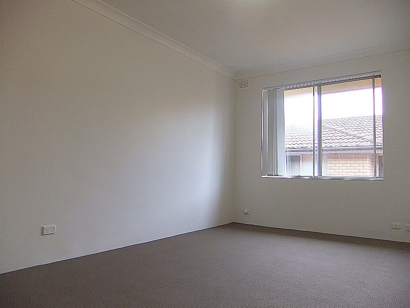 4/72 Ninth Avenue, Campsie NSW 2194