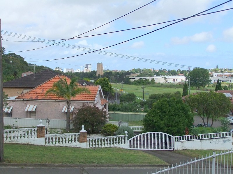 1/2 Highland Crescent, Earlwood NSW 2206