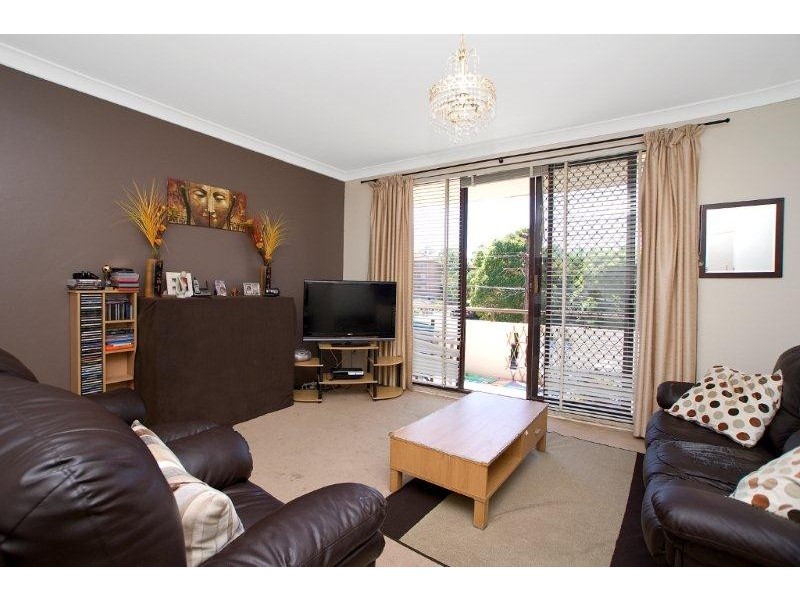 9/32-38 Hill St, Marrickville NSW 2204