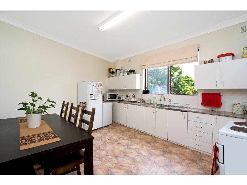 9/32-38 Hill St, Marrickville NSW 2204