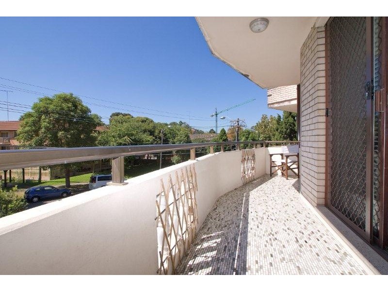 9/32-38 Hill St, Marrickville NSW 2204