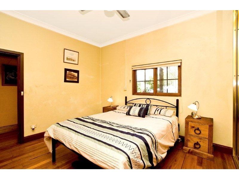 2 Hill St, Dulwich Hill NSW 2203