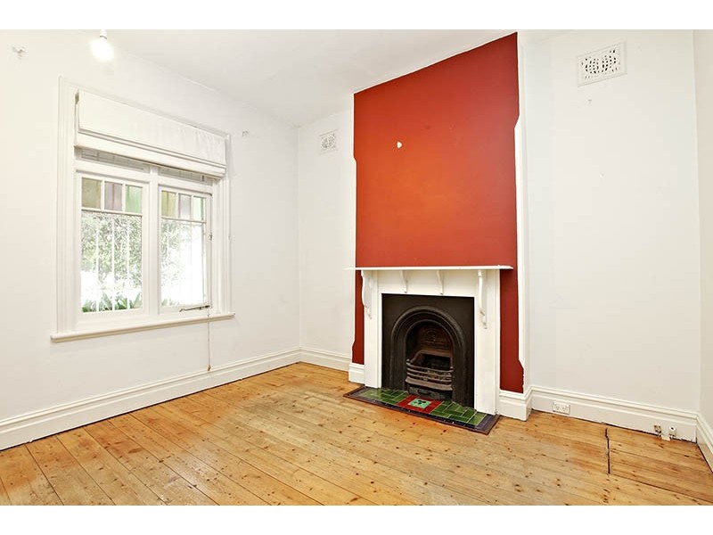 13 Gladstone Street, Marrickville NSW 2204