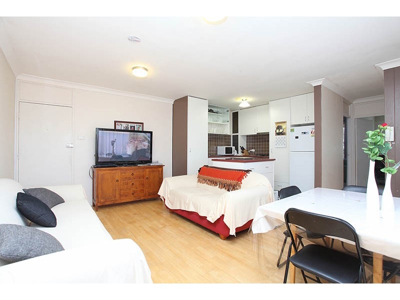 10/6 Esk, Marrickville NSW 2204