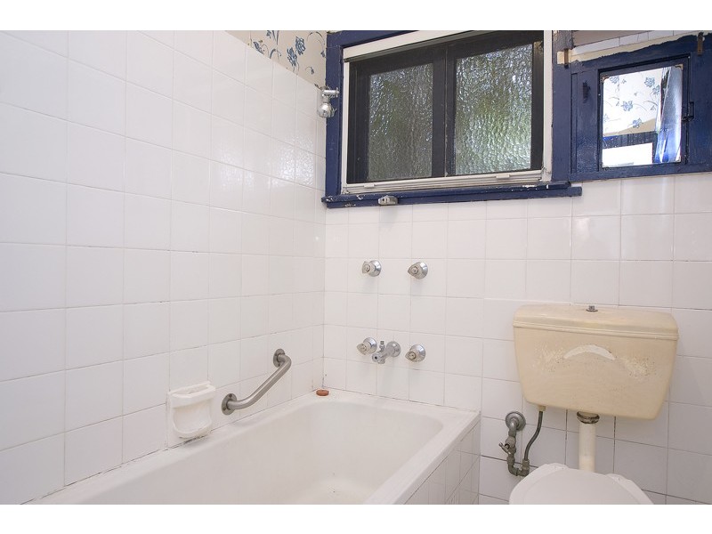 83 Edinburgh Road, Marrickville NSW 2204