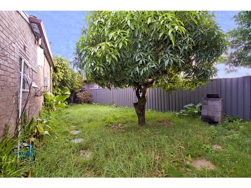 83 Edinburgh Road, Marrickville NSW 2204