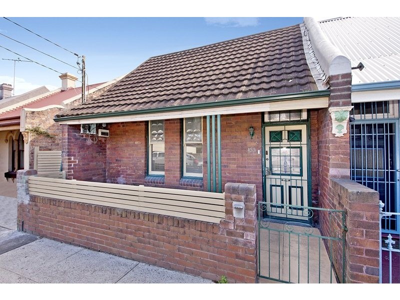 153 Unwins Bridge Rd, Tempe NSW 2044