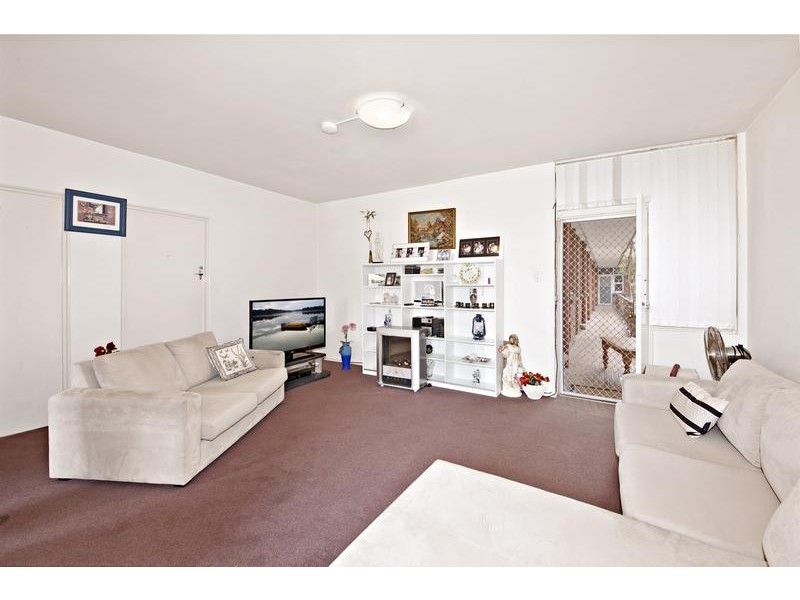 9/3 School Prd, Marrickville NSW 2204