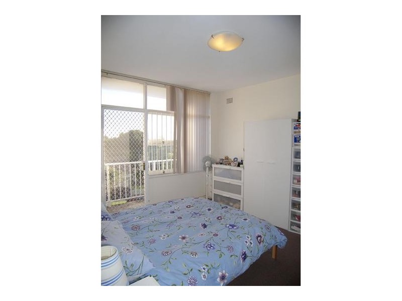 9/3 School Prd, Marrickville NSW 2204