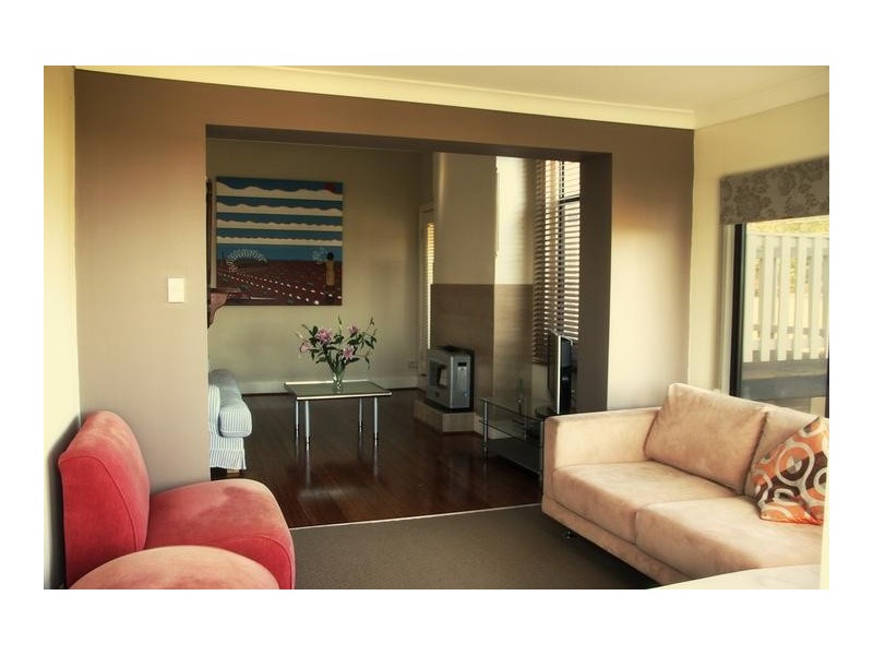 47 Highcliff Rd, Earlwood NSW 2206