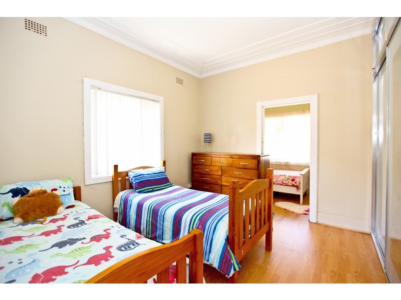 5 Mcgowan Ave, Marrickville NSW 2204