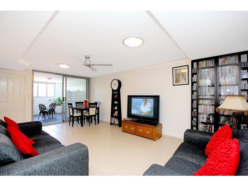 2/20 Station, Marrickville NSW 2204