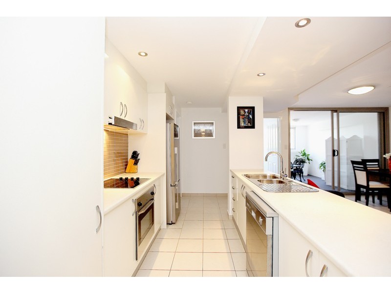 2/20 Station, Marrickville NSW 2204