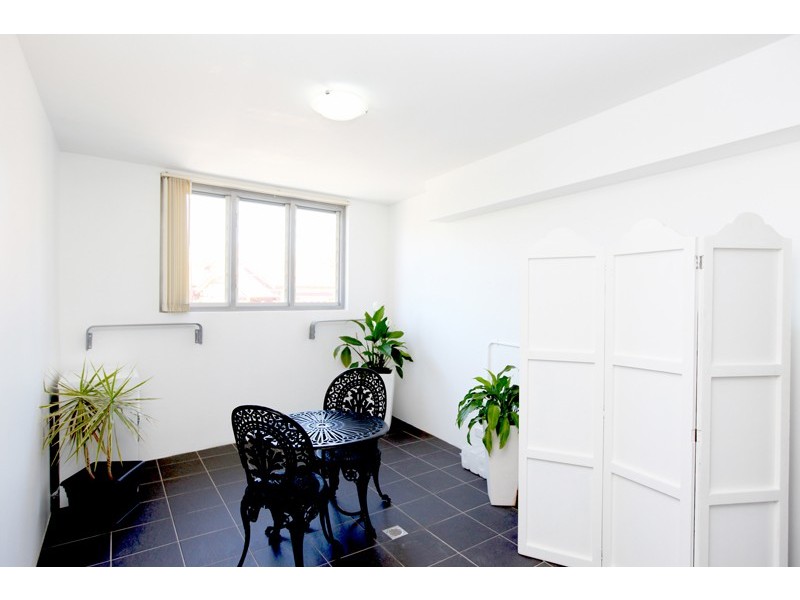 2/20 Station, Marrickville NSW 2204