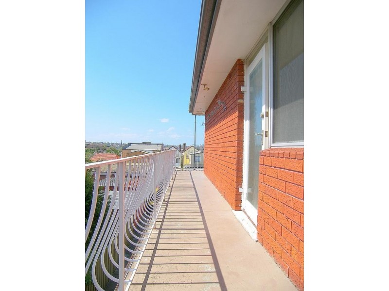 18/69 Warren Road, Marrickville NSW 2204