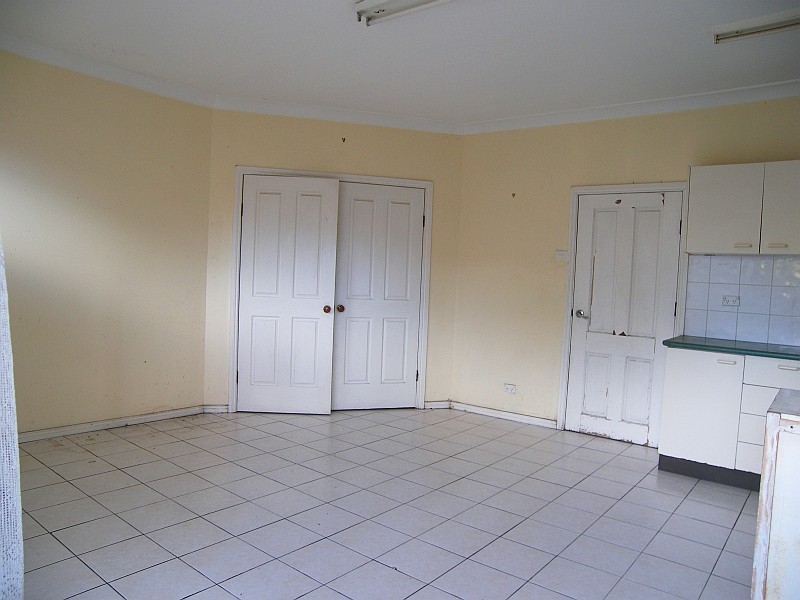 72 Undercliffe Road, Earlwood NSW 2206