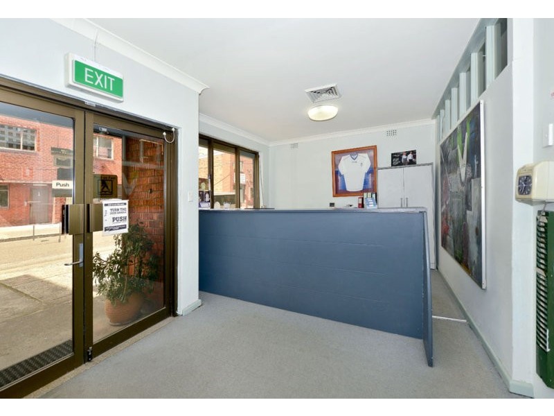 11 Shirlow Street, Marrickville NSW 2204