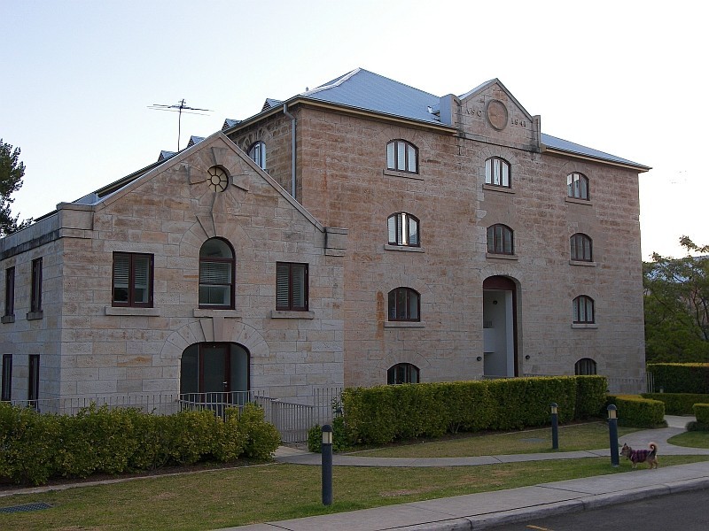 17/2-4 Sugarhouse Road, Canterbury NSW 2193