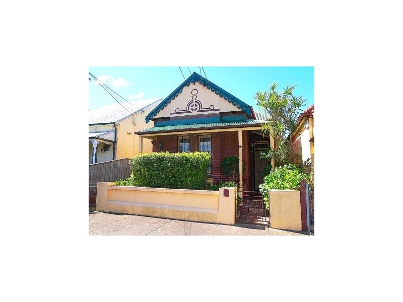 31 Calvert Street, Marrickville NSW 2204