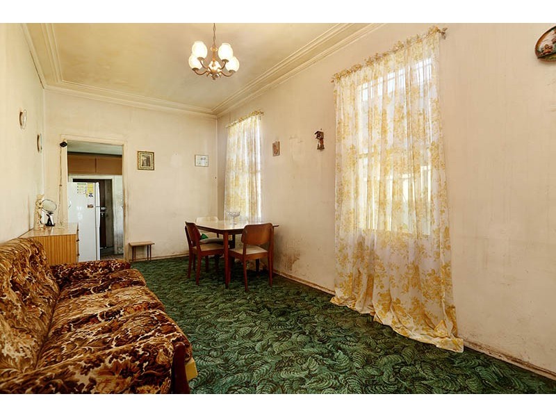 11 Frederick Street, St Peters NSW 2044