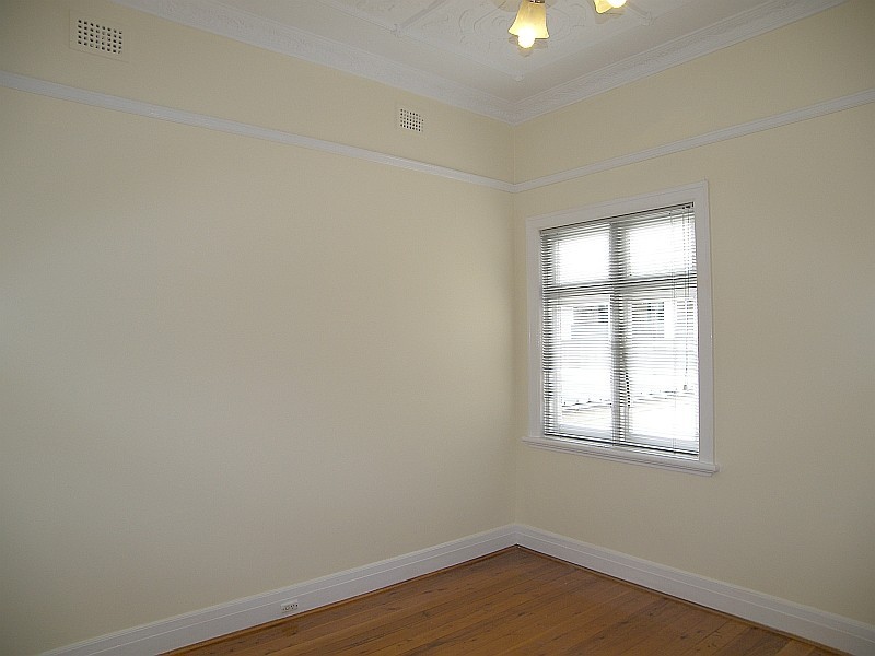 18 Thornley Street, Marrickville NSW 2204