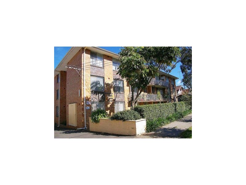 18/44-48 Ewart Street, Marrickville NSW 2204