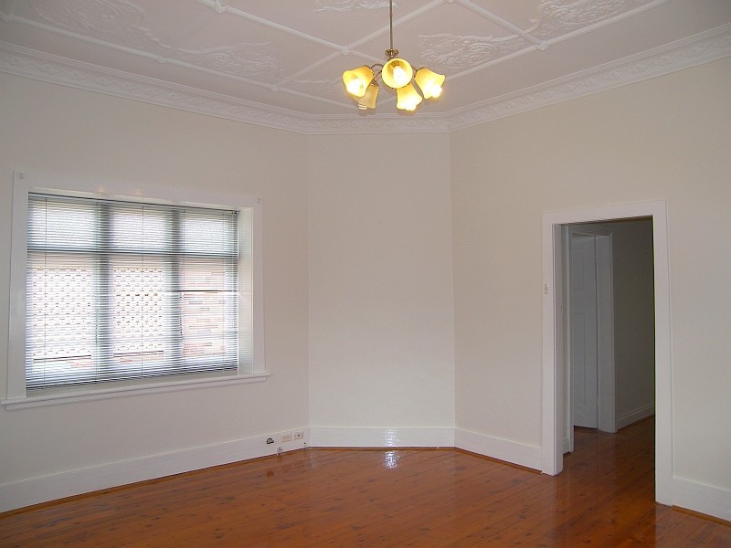 18 Thornley Street, Marrickville NSW 2204