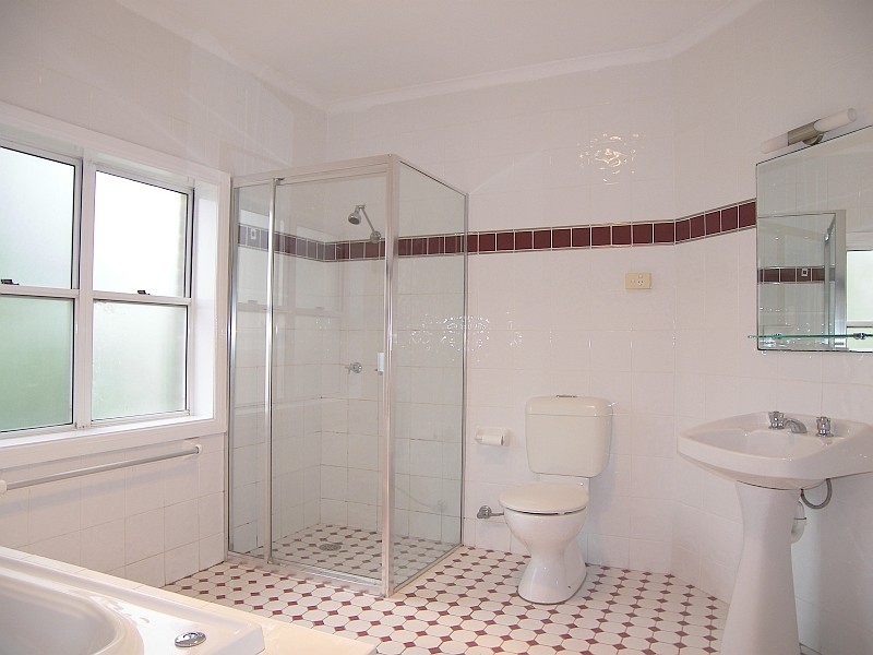 18 Thornley Street, Marrickville NSW 2204