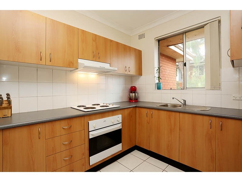 9/11 Bayley Street, Marrickville NSW 2204