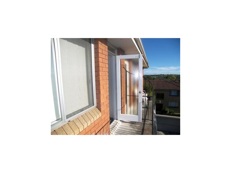9/11 Bayley Street, Marrickville NSW 2204