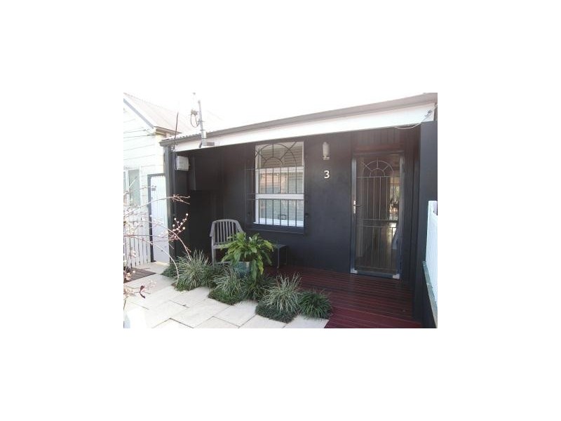 3 Sutherland Street, St Peters NSW 2044