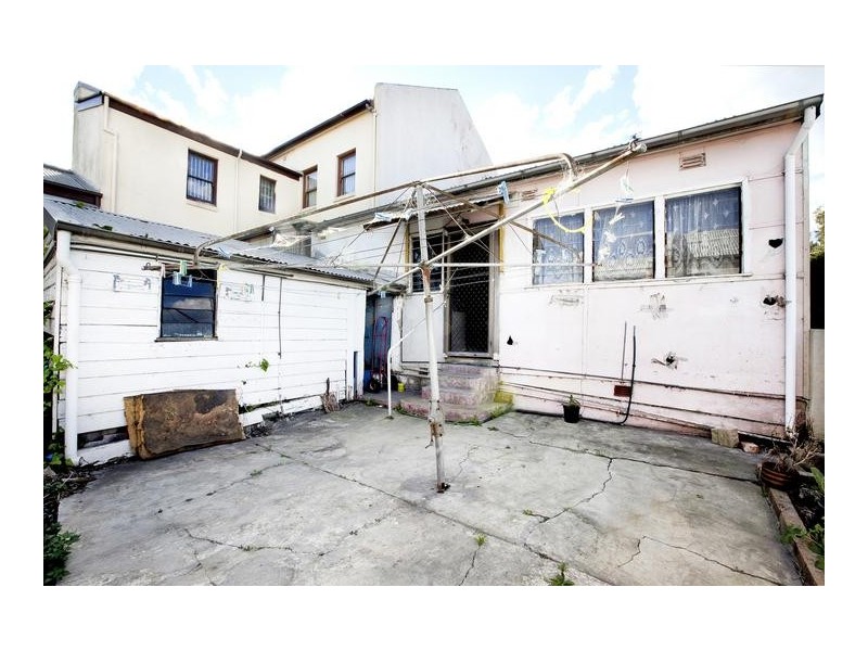 8 Wellington Street, Waterloo NSW 2017