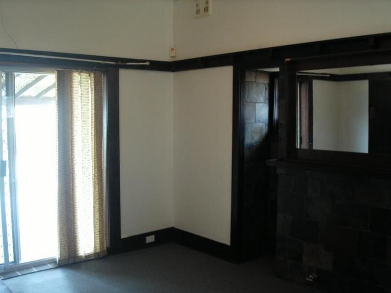 33 Highworth Avenue, Bexley NSW 2207