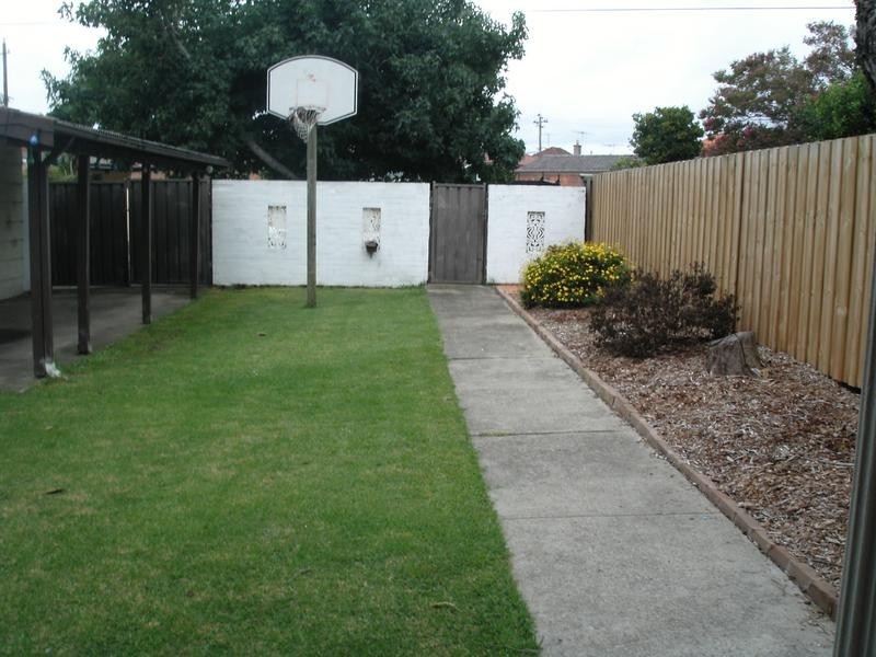 33 Highworth Avenue, Bexley NSW 2207