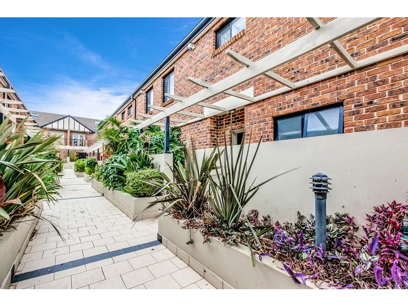4/67-69 Pile Street, Marrickville NSW 2204