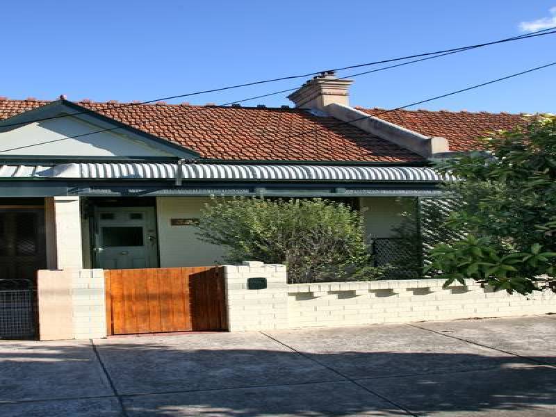 32 Calvert Street, Marrickville NSW 2204