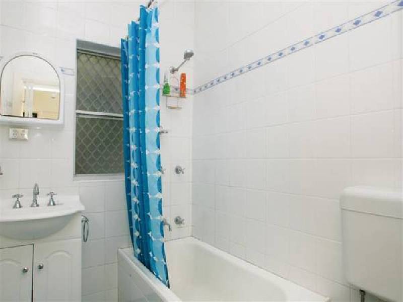 25 Hamel Crescent, Earlwood NSW 2206