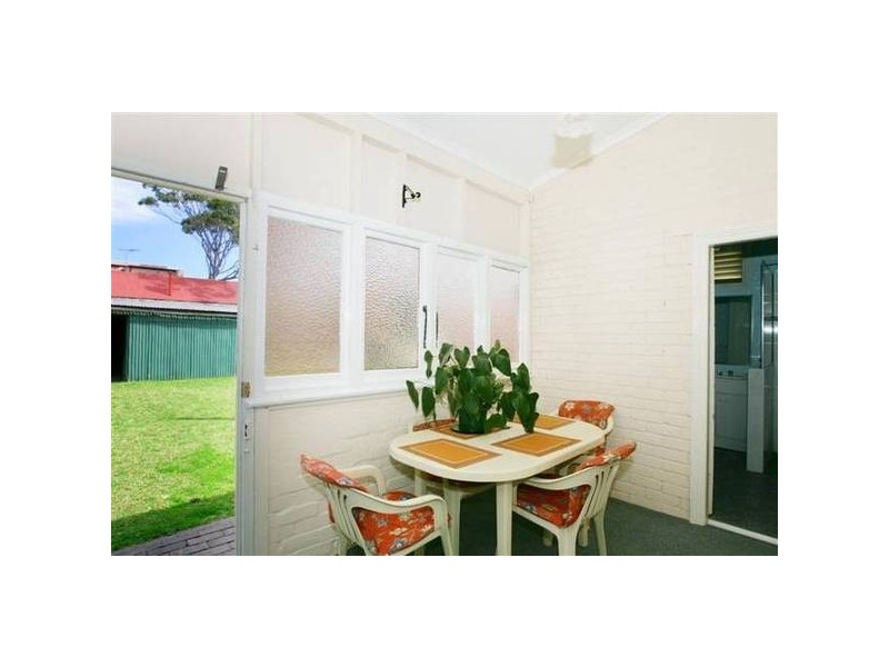 48 Grove Street, St Peters NSW 2044