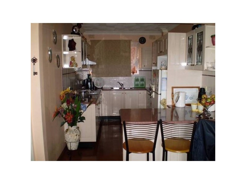 2/360 Livingstone Road, Marrickville NSW 2204